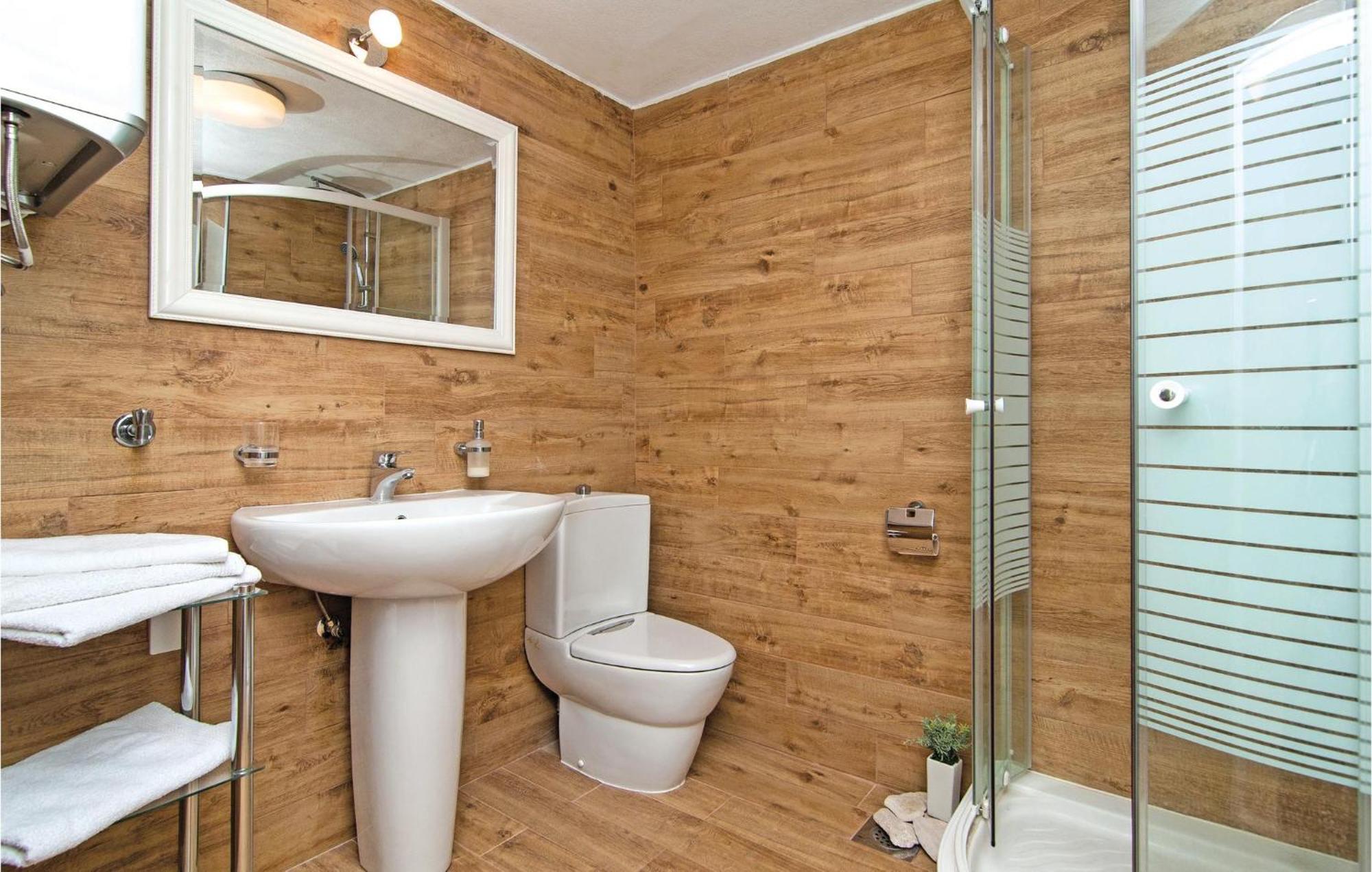 3 Bedroom Cozy Home In Supetar Exteriér fotografie