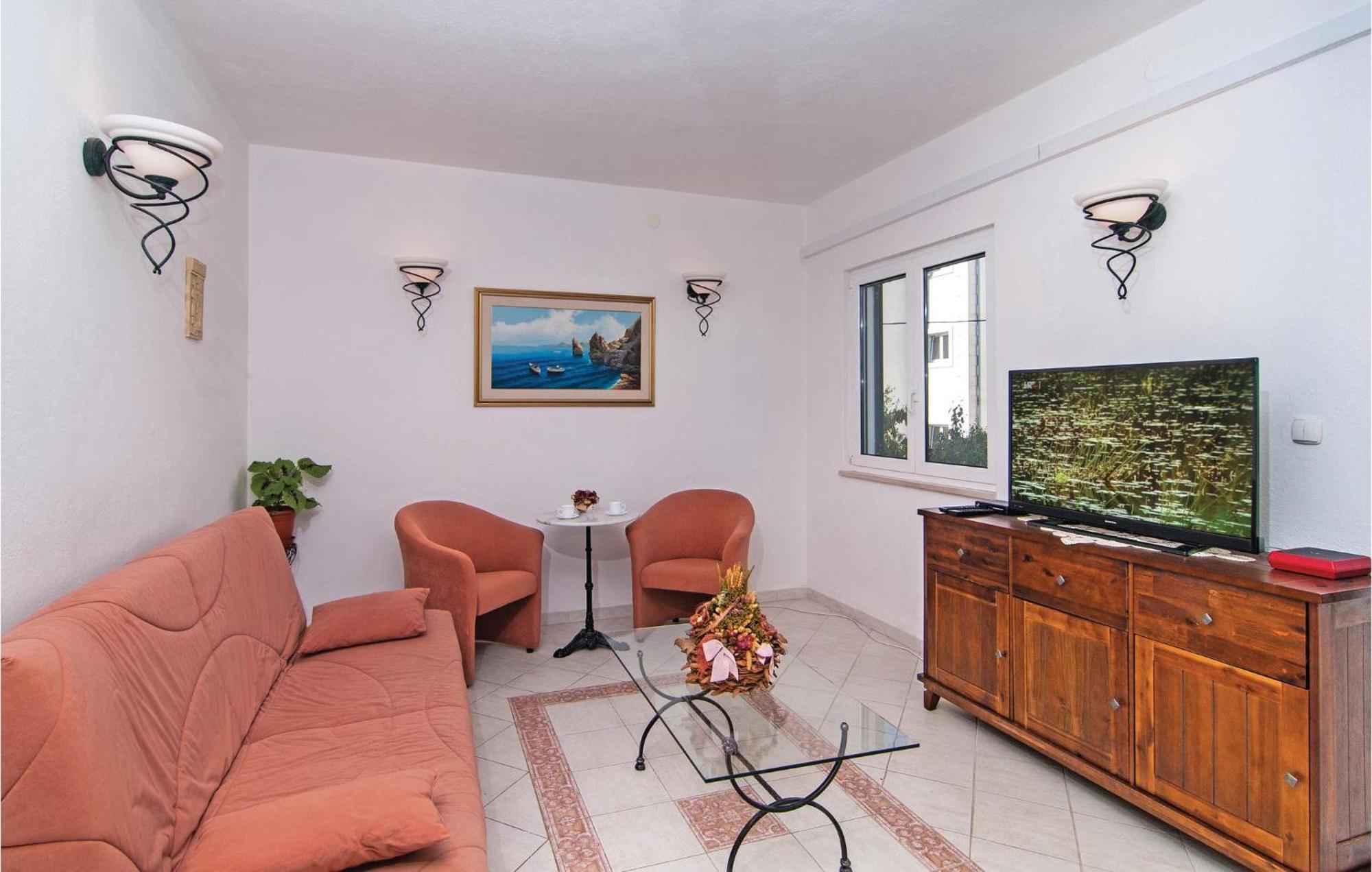 3 Bedroom Cozy Home In Supetar Exteriér fotografie