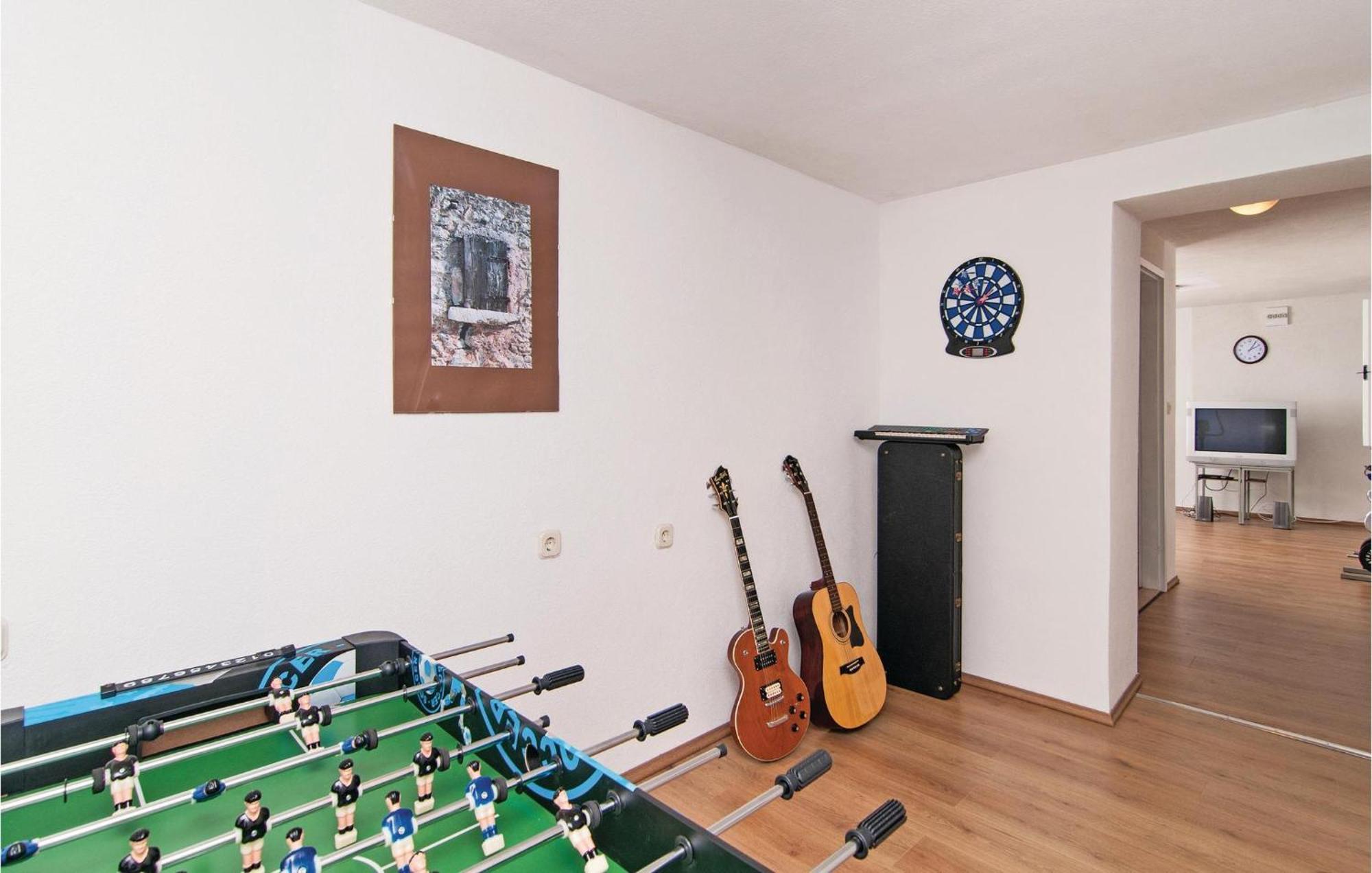 3 Bedroom Cozy Home In Supetar Exteriér fotografie